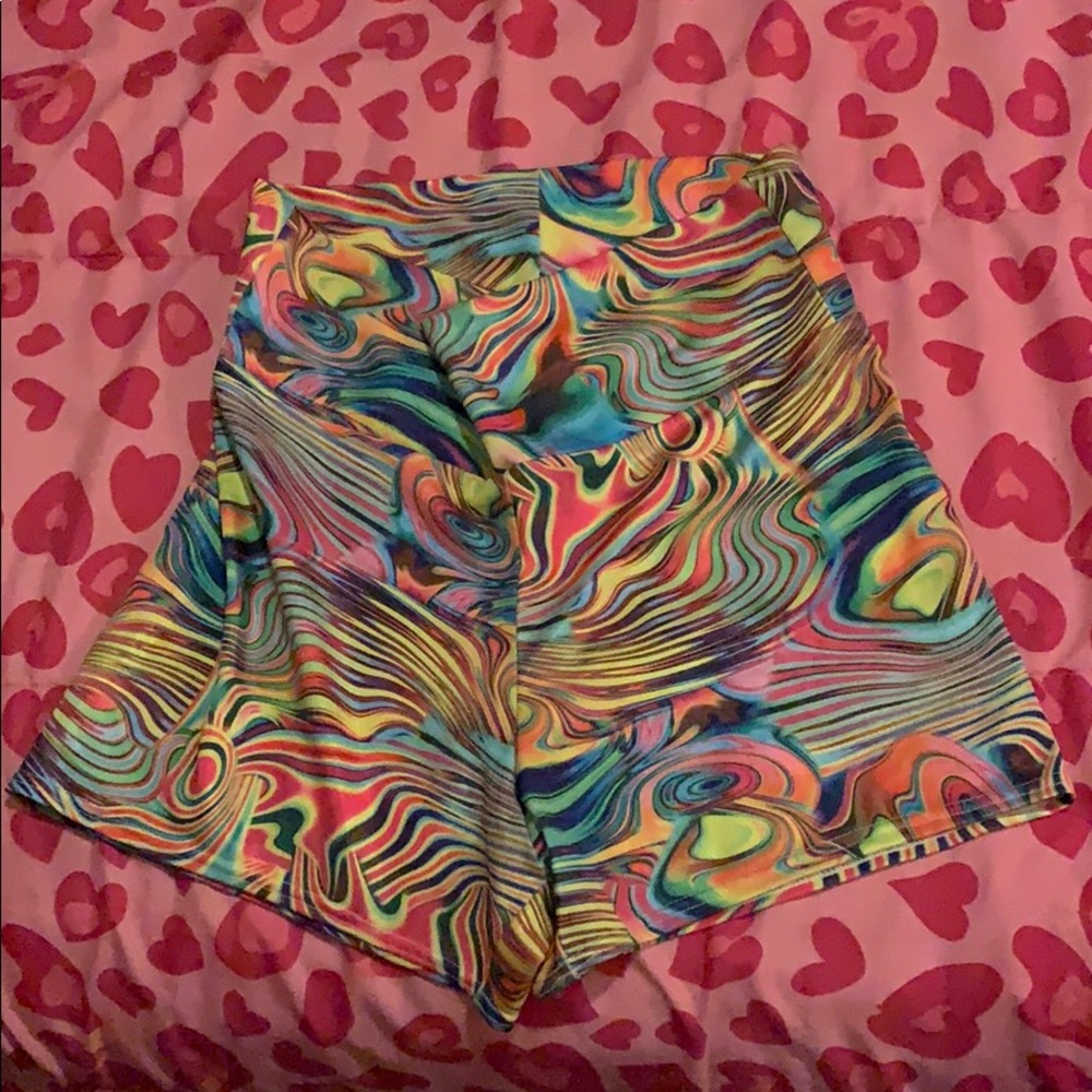 Psychedelic high waisted shorts